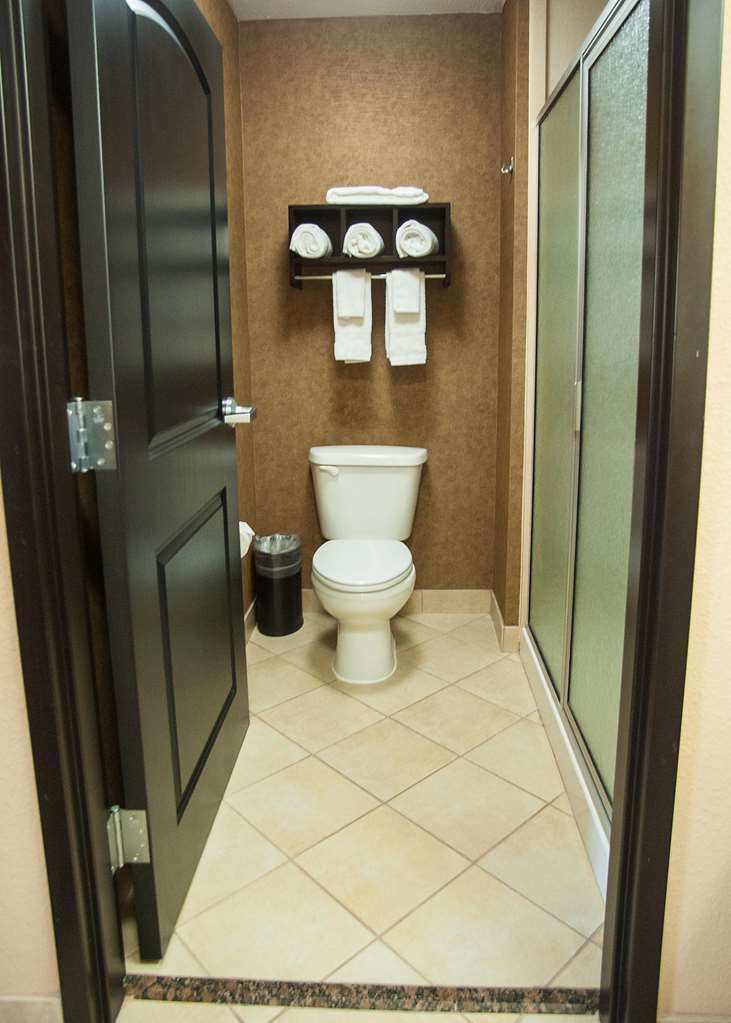 Hampton Inn & Suites Palestine Ruang foto