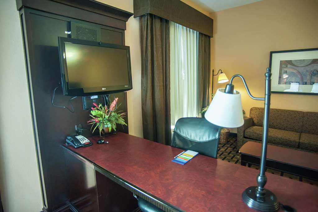 Hampton Inn & Suites Palestine Ruang foto